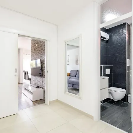 Apartment Tina Ploce  Exterior photo
