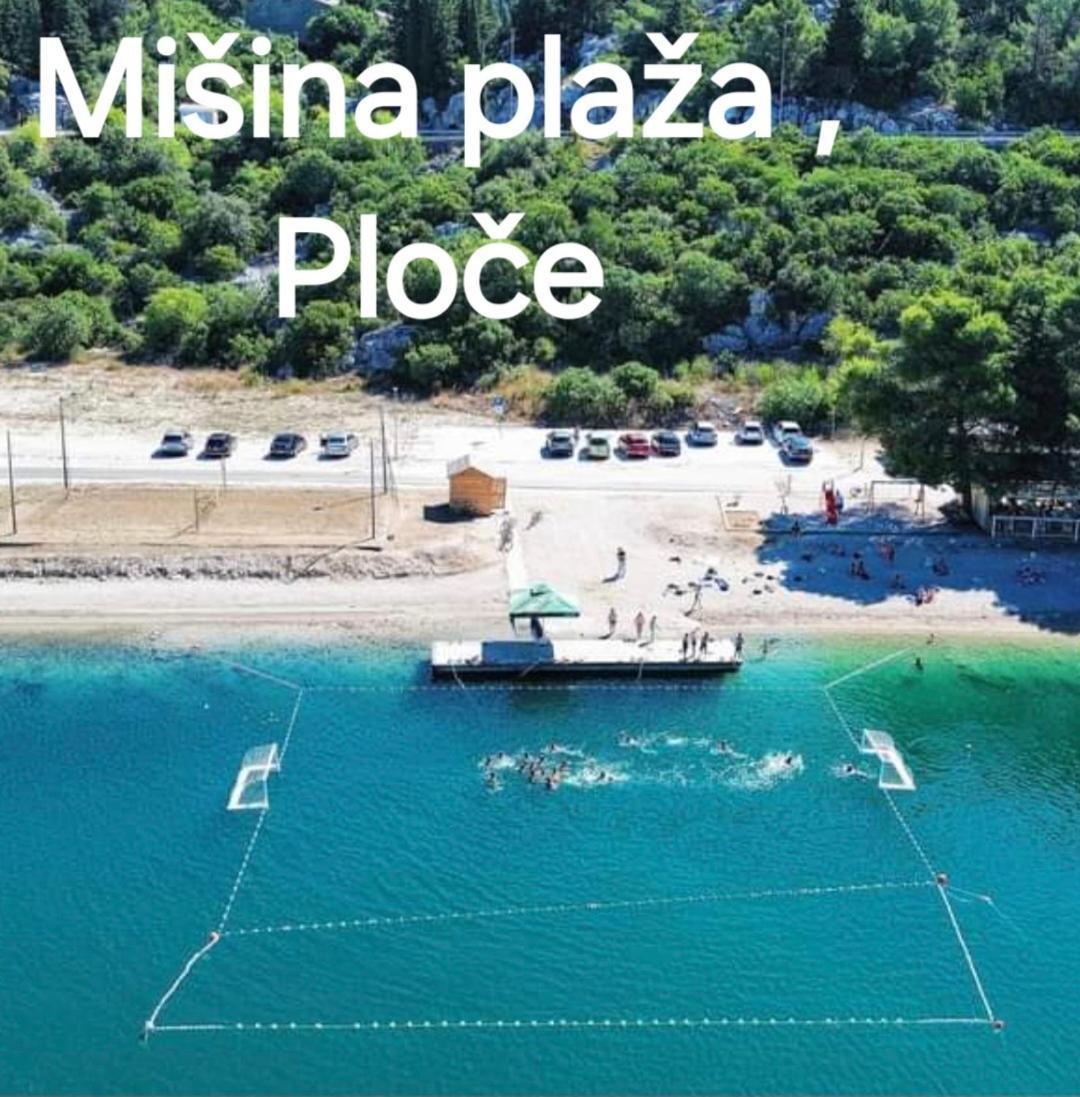 Tina * Ploce (Dubrovnik-Neretva)